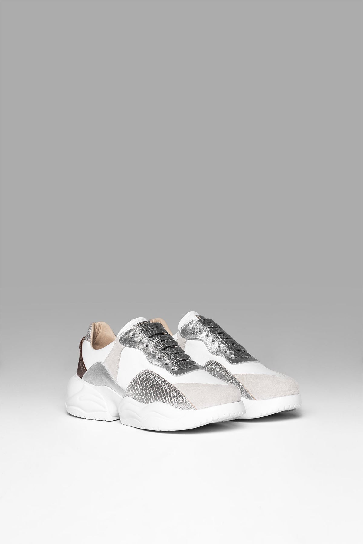 Sneakers Gem Flow White Gray Silver Peltre Metalized