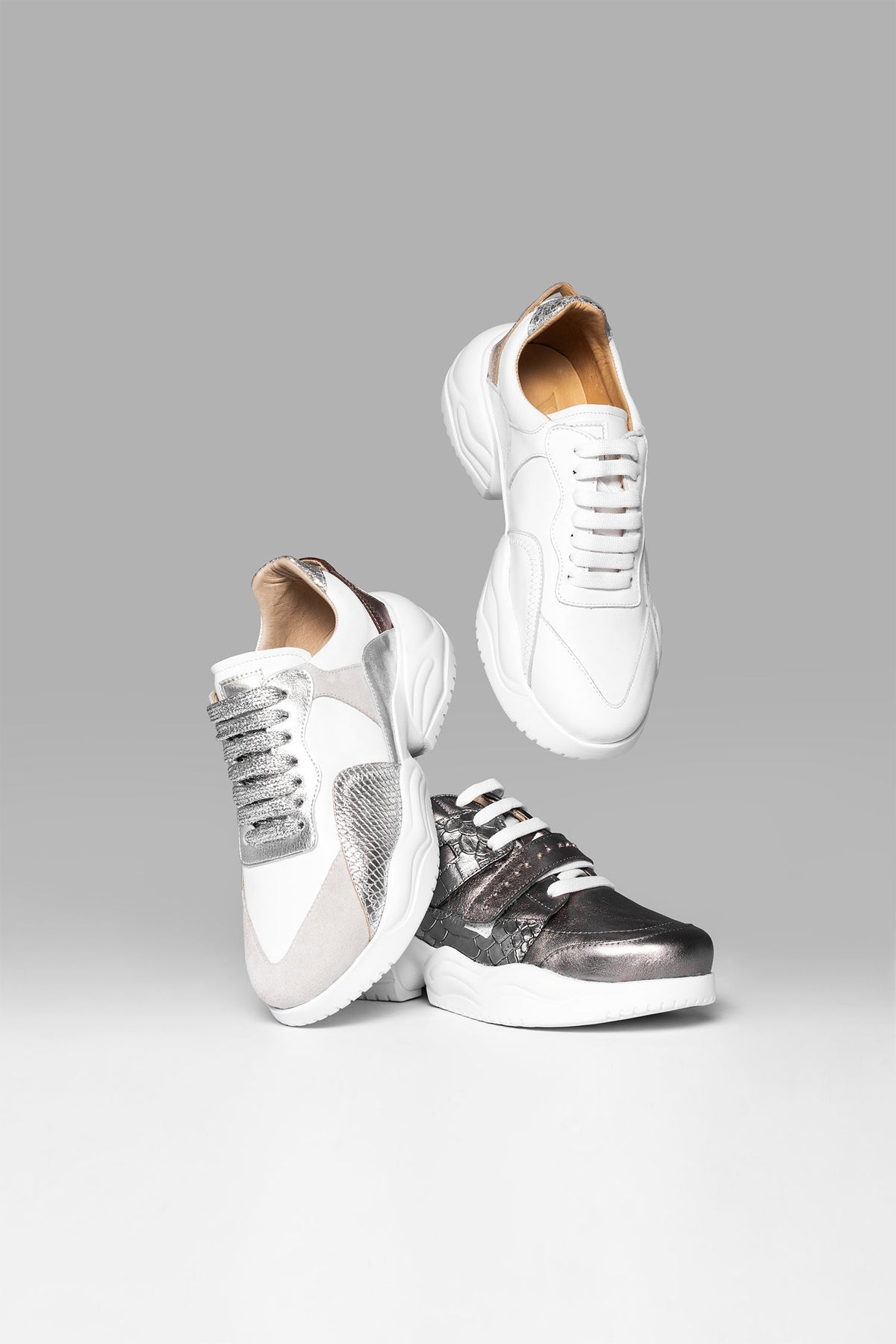Sneakers Gem Flow White Gray Silver Peltre Metalized